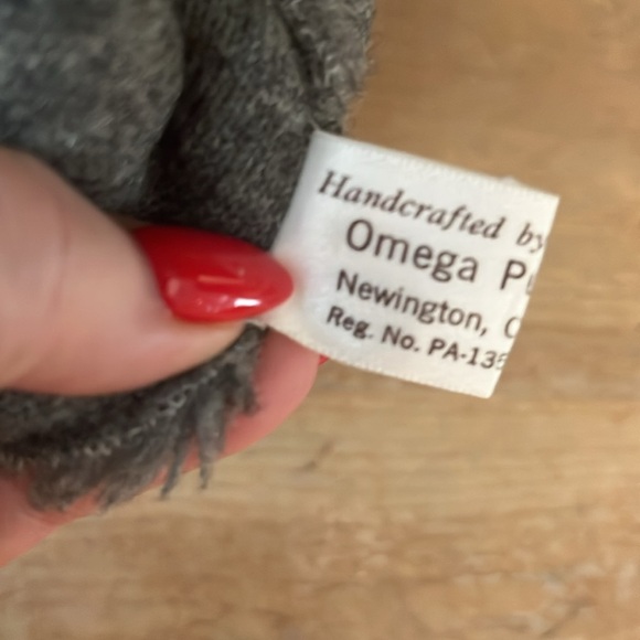 Vintage Omega Puppet Shop Elephant 1984 Gray 12” Tall Teacher Therapist - Picture 7 of 8